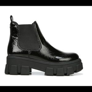 Sam Edelman- Circus Lug Sole boots in Crackle